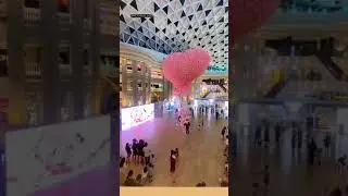 Beautiful Couple entry in mall❤️❤️ | couple proposing in mall #shorts