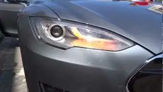 Tesla Model S Blinkers