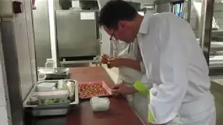 Patrick Bertron en la cocina - La Cote d'Or 2015