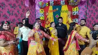 Haldi me humne kiya bohot Sara dance 🥰