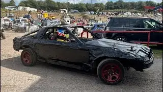 Hendersford hills-unlimited national bangers-in car Ryan Blair 225-heat 2