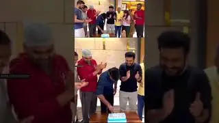 Sudigali Sudheer, Getup Srinu, Auto RamPrasad Celebrating Gaalodu Movie Success