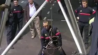 Torno y tripode de rescate.