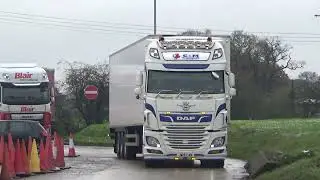 Truckspotting @ Snowy Hollies Truckstop A5 Cannock