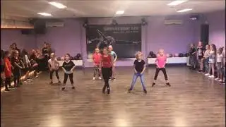RIGHT NOW   l  DANSGROEP 3
