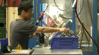 US workers debate long working hours