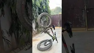 fat bike suspension video 🥶😈 #viral #stunt #mtbvikashrider #bmxcycle #hype #fatbike #shortsfeed