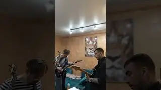 Тёмный тоннель.