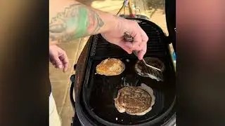 Costa Rican Holiday Chocolate/Espresso Nib Flapjacks! 