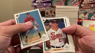 Recap of 91 Upper Deck rip.  No Nolan auto but definitely some stars (like Chipper Jones Prospect).