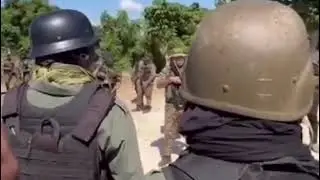Momentos de tensión se vivieron hoy en la frontera de Haití y Dajabon, con fusiles en manos.