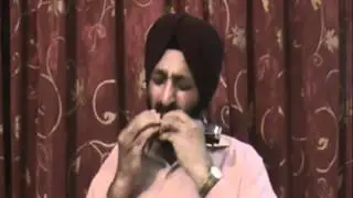 Aa Jaane Jaan (Lata Mangeshkar) - On Harmonica By Jagjit Singh Ishar.wmv