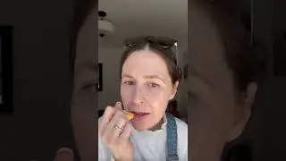 5 minute low tox makeup #naturalmakeup #lowtoxliving #iliabeauty #mommakeup #5minutemakeupchallenge