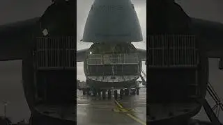Giant C-5M Super Galaxy in Action