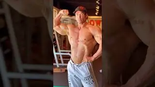 Jonathan Majors calls Mike O&rsquo;Hearn a God in Magazine dreams