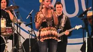 Anais - People en Espanol performance 2006