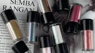 High quality Glitter eye shadow powder cosmetic Eye shadow high pigment eyeshadow wet powder makeup.