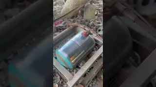 Recycling gas canisters