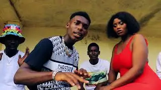 IZZY B d&eacute;sol&eacute; (clip officiel)