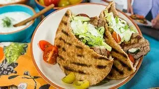 Recipe - Chef Ellie Krieger&Iacute;s Stuffed Turkey Burgers - Hallmark Channel