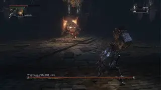 Bloodborne Watchdog of the Old Lords/ Boss/ giving this guy some 