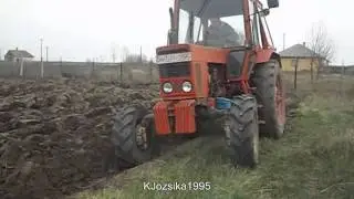 Kert szántás Mtz 550 + 3 fejes ágyeke