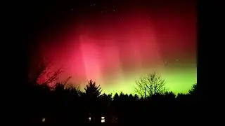 WHAT 😮 just another northern light show from the decking 