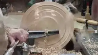 Wood Turning - Rough Turning a Wet Ash Bowl
