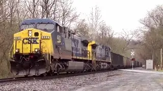 CSX YN2 Engines Bring Coal Through Hoods Mill Crossing
