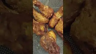 #курица #хрустящаякурица #вкусно #короткиевидео #короткийканал #бонусыпартнераютюбьюбе #короткиев...