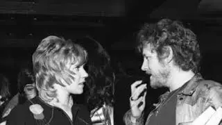 Anne Murray remembers Gordon Lightfoot