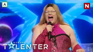 Ria fremf&oslash;rer lidenskapelig slampoesi i drag | Auditions | Norske talenter