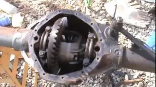 GM 12 bolt Removing the axle