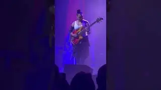 Jeff Beck, Johnny Depp, Rhonda Bass Smith Solo - Cincinnati Ohio, October 20, 2022