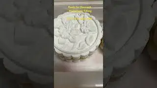 Vietnamese traditional sweet cakes to celebrate Moon Festival in August & Lunar New Year in January