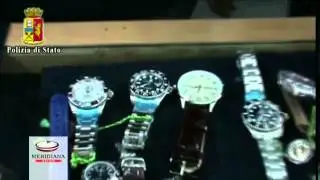 Vendevano Rolex falsi invece di vestiti, denunciati due commercianti napoletani