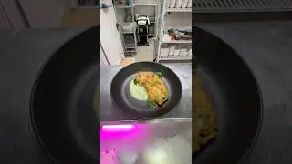 Рецепт сливочно шпинатного соуса для рыбки и курочки! В тг все граммовки: swamidanya #рецепт #соус