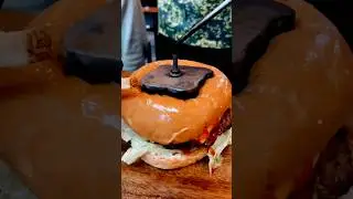 Style Zinger Burger Recipe | زنگر برگر | Crispy Chicken Burger 🍔 | BaBa Food RRC