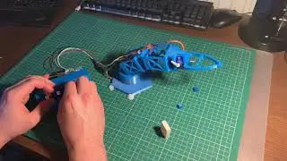 Simple Robot Arm