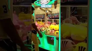Time zone claw machine hack that always work #clawmachinehack #timezonerecords #arcade #timezone