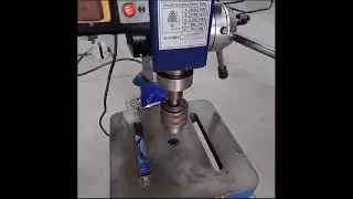 PLX06 Furadeira e Rosqueira de Bancada Manrod MR-726