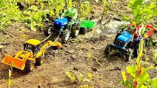 The mini tractor went to pick peas from the field and got stuck in the mud JCB @powerofminitoy