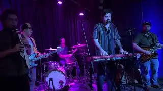 Snakes on the Beach - Tip Top Cafe - 01/03/26