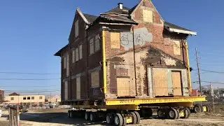 Moving Giant 2 Story Train Station!  Brick Building On A Trailer & CSX Train In Hamilton Ohio!