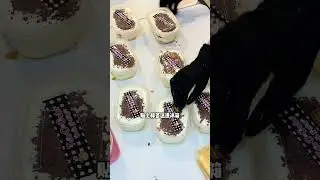 来看我做好多好多小蛋糕啦！🍰#烘焙人的日常 #我的烘焙笔记 #开店日常 #vlog日常