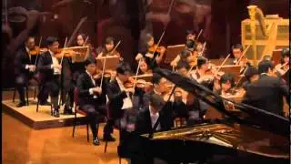 Yevgeny Sudbin plays Rachmaninov's First Piano Concerto, part 1