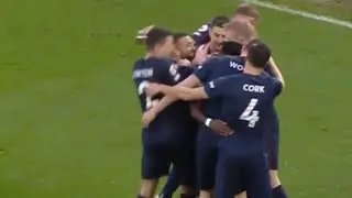 Maxwel Cornet free kick goal vs Leeds - Fans hit Matt Lowton with bottle