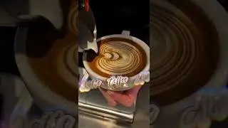 Latte coffee art 🤎🥰#blackcoffee #icecoffee #iceamerican #mycoffee #latteart #lattecoffee