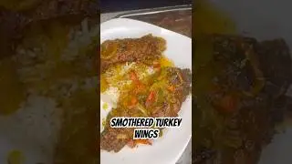 Dinner: SUPER EASY Smothered Turkey Wings #budget #food #dinner