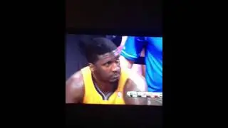 Roy Hibbert chugs whole Gatorade in four seconds.